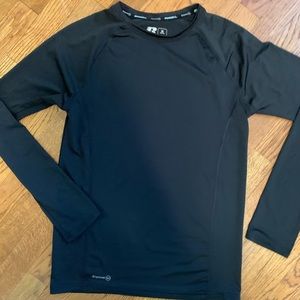 Long sleeve stretchy tee